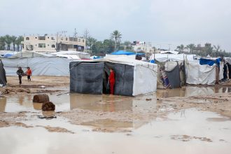 gazzede insani kriz derinlesiyor 24 saatte 10 kisi oldu Q2J1AHNJ