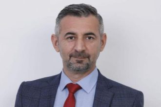 ilkay simsekin bilisim sektorunden siyasete uzanan yolculugu tz3Pdvfv