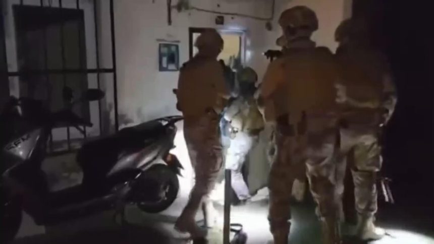 İstanbul’da kabahat örgütlerine operasyon. 42 gözaltı 69 istanbulda kabahat orgutlerine operasyon 42 gozalti 669MOOmZ