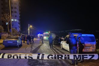 kanli pusu genc bayan aracinda katledildi t1xtYaeW