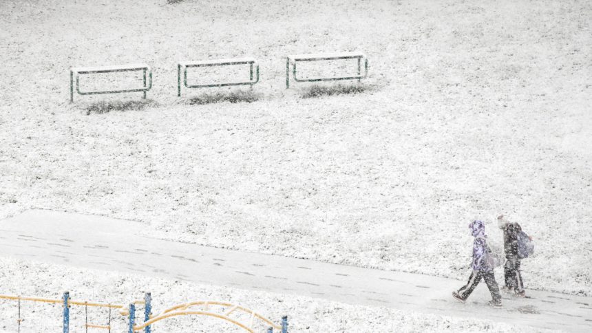 kis kapida kar buzlanma ve don uyarisi d7raMcEb