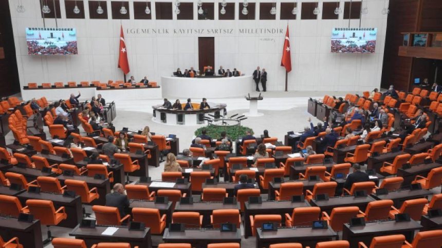 Meclis'te bütçe maratonu başlıyor. Kesintisiz 14 gün sürecek 71 mecliste butce maratonu basliyor kesintisiz 14 gun surecek sLN8uZgd