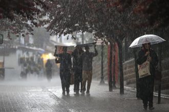 meteorolojiden 8 ile sari ve turuncu ikaz cDzbws35