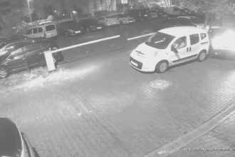 pendikte alkollu sofor dehseti 2 sahsa ve 7 araca carpti z8Bj8QwD