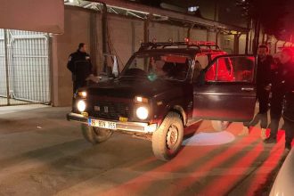 polisten kacarken grup otosuna carpti ehliyetsiz sofore 95 bin lira ceza Fml68XEA