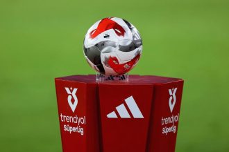 super ligde perde aciliyor iste 15 haftanin maclari ZiBdbYCH